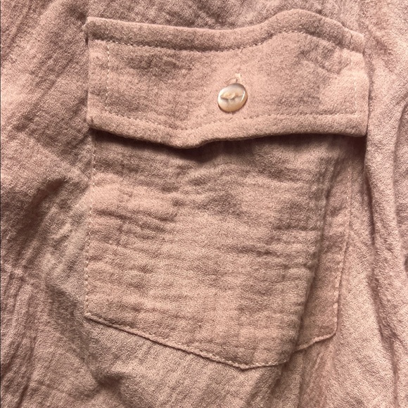 Light Pink Button-Up Blouse - Picture 3 of 4